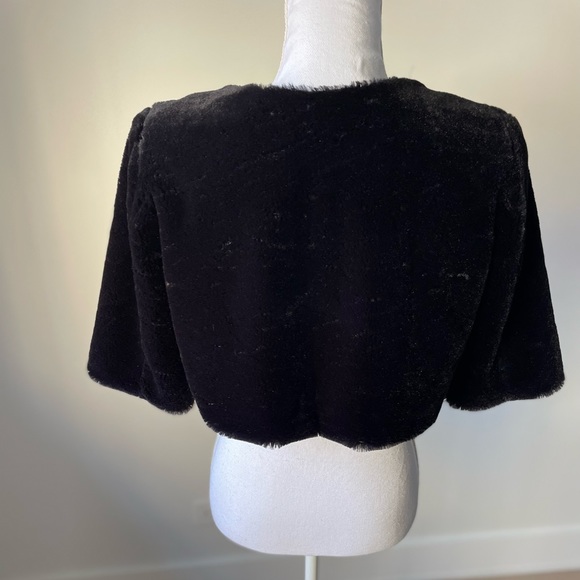 Faux Fur caplet shrug - Girls - Picture 3 of 4